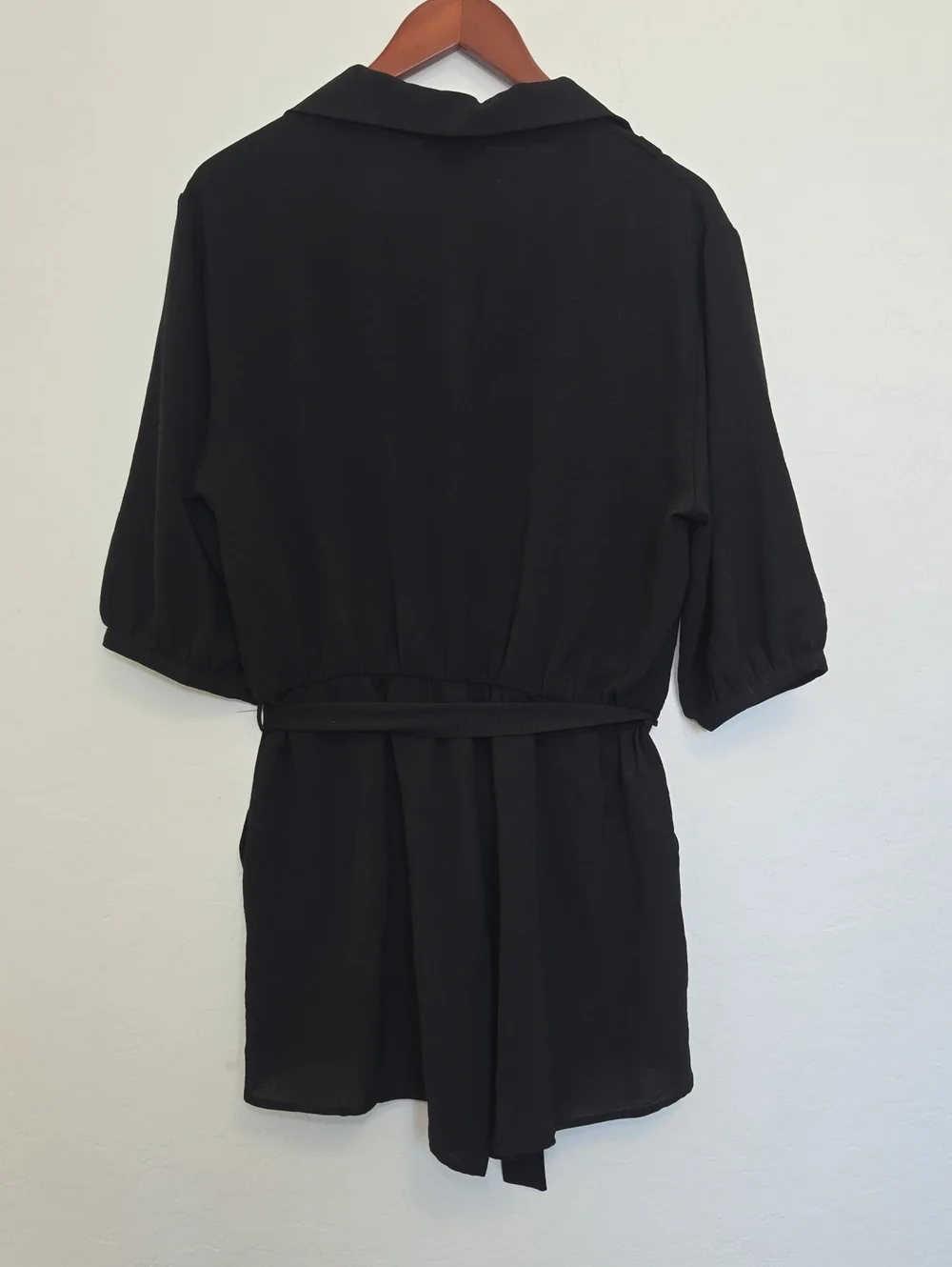 Fraiche By J Balloon Sleeve Tie Front Romper Black Belted Casual Size L NWT